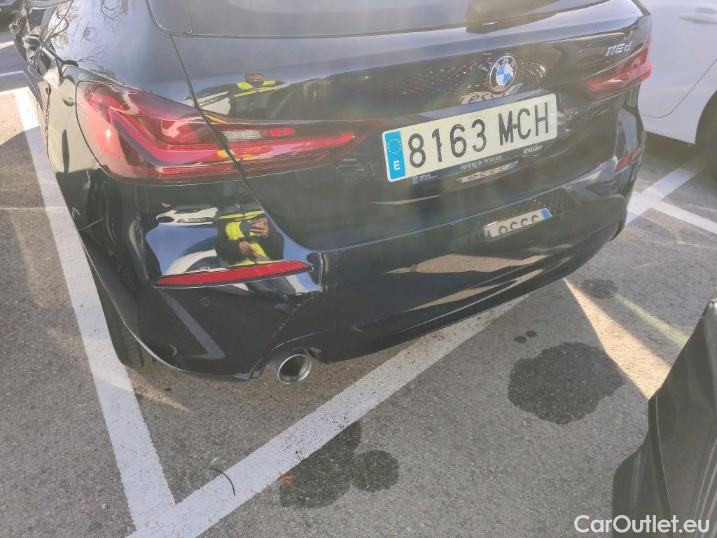  Bmw  Serie 1 BMW  / 2019 / 5P / berlina con portón 116d #16