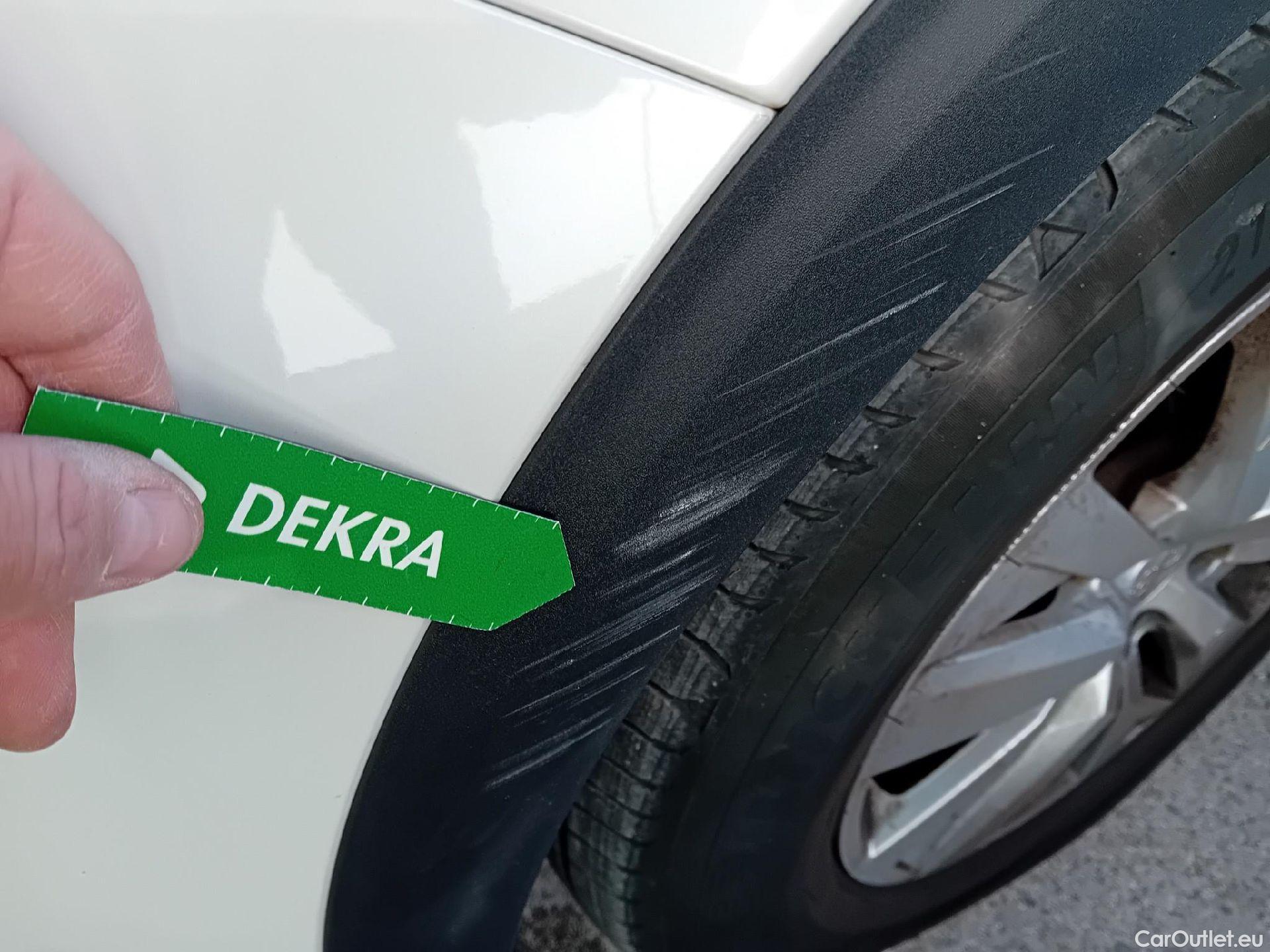  Peugeot  3008 PEUGEOT  / 2020 / 5P / todoterreno 1.5 BlueHDi 96kW (130CV) S&S Active Pack (AC4) #8