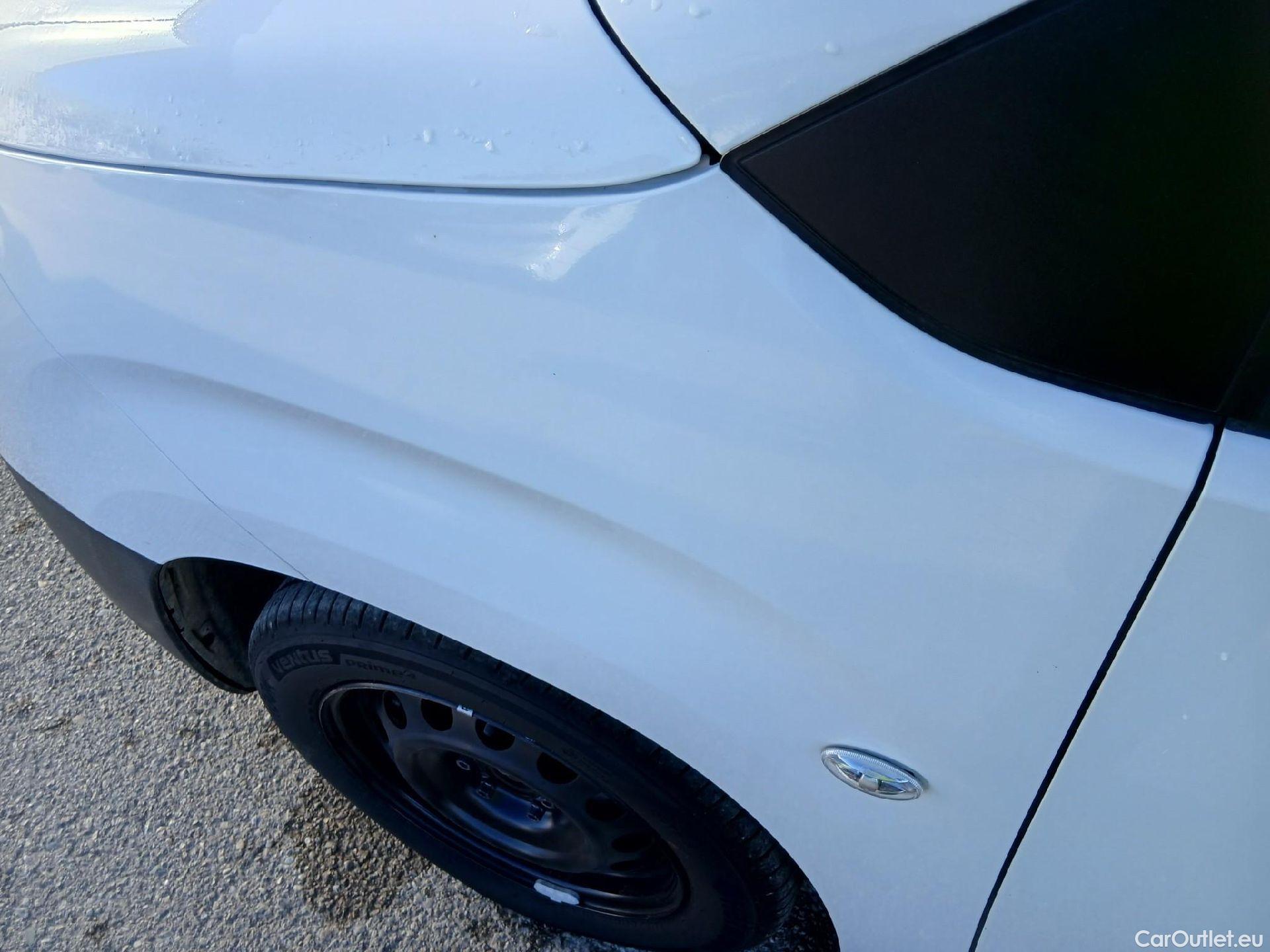  Toyota  Proace TOYOTA  City / 2020 / 4P / combi 1.5D 75kW (100CV) GX L1 #8