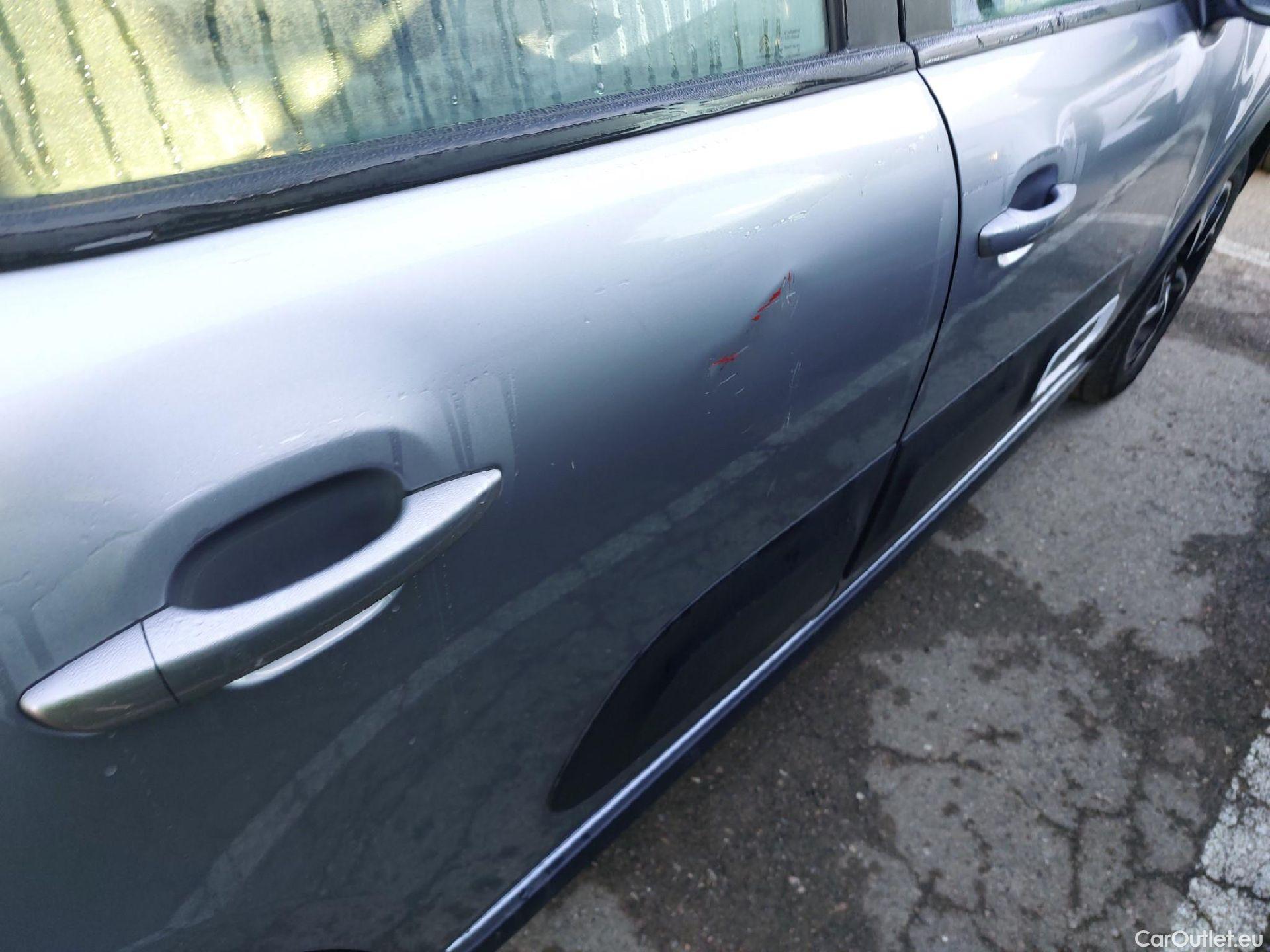  Citroen  C3 CITROEN  / 2020 / 5P / berlina con portón PureTech 60KW (83CV) Feel Pack #18