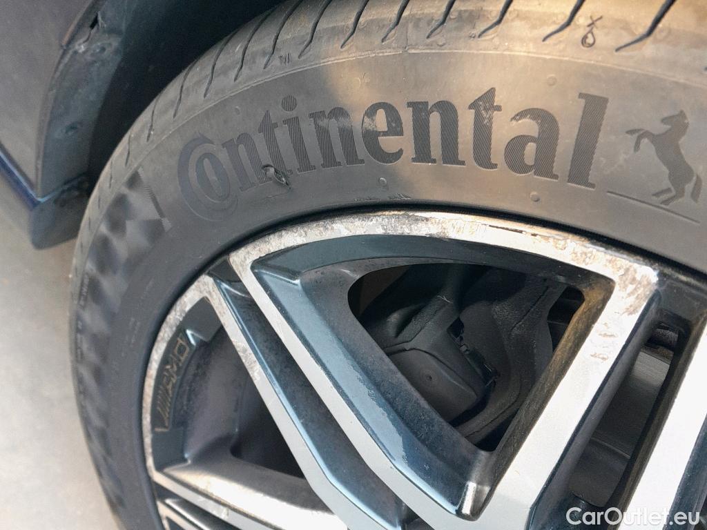  Mercedes  V-Klasse V Clase Combi V 220/250/300 d Avantgarde Largo (447.813) 240CV AT9 E6dT #8