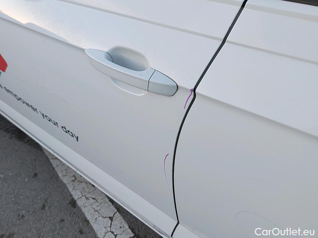  Volkswagen  Polo VOLKSWAGEN  / 2021 / 5P / berlina con portón  1.0 TSI 70kW (95CV) #22