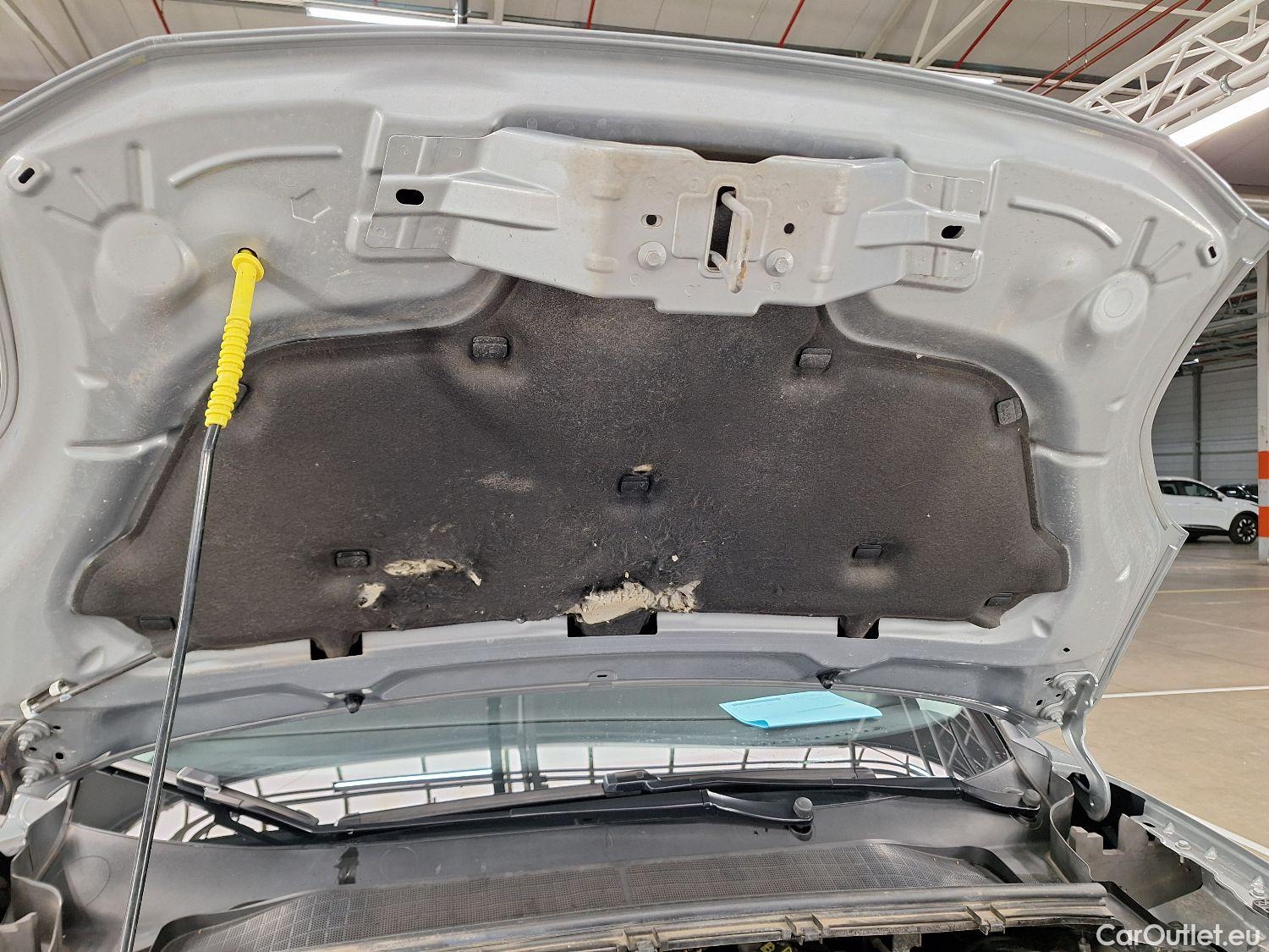  Ford  Puma Ford,  '19, Ford  1.0i Ecoboost mHEV 92kW Titanium 5d #25