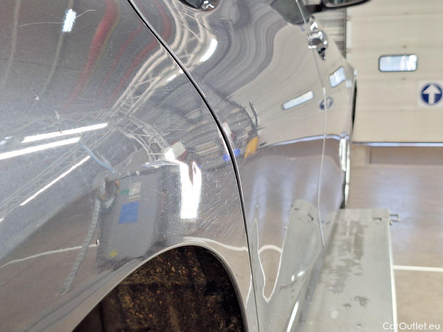  Bmw  Serie 3 BMW, 3-serie '18, BMW 3 Reeks Berline 318iA (115 kW) 4d #16