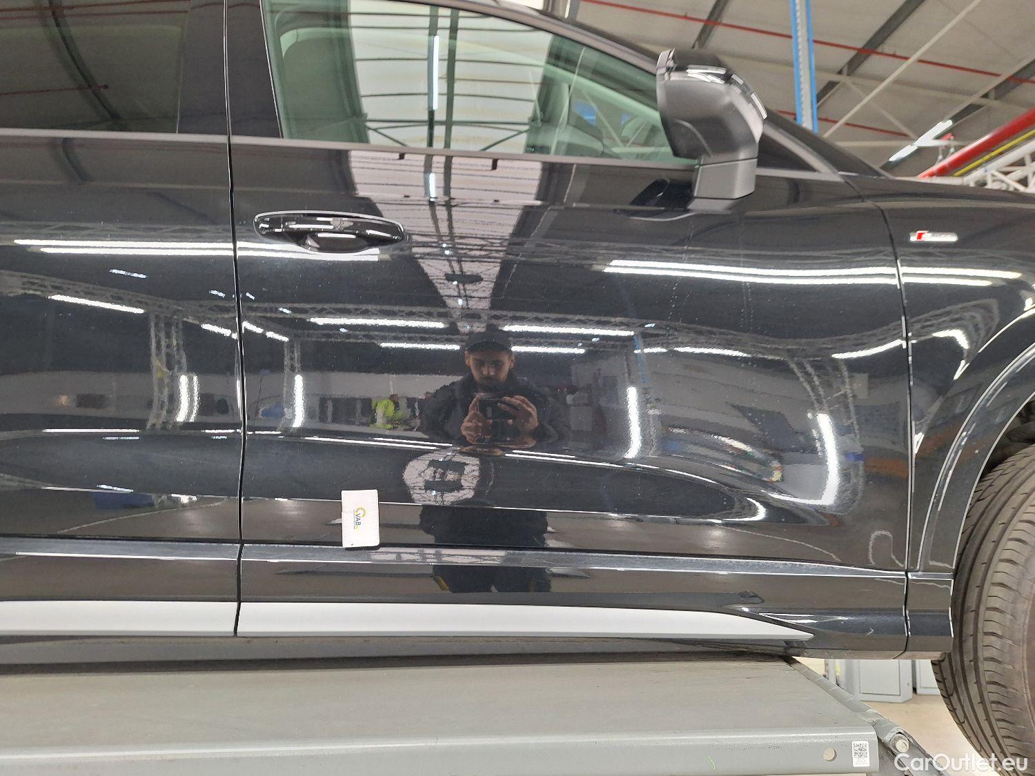  Audi  Q3 Audi,  '18, Audi  35 TDI S tronic S line Business Edition 5d #7