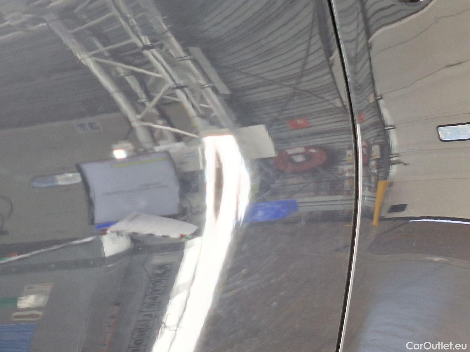  Bmw  Serie 3 BMW, 3-serie '18, BMW 3 Reeks Berline 318iA (115 kW) 4d #21