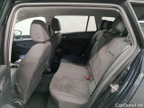  Volkswagen  Golf  Volkswagen Variant VIII 1.0 eTSI 81kW DSG Life 5d #10