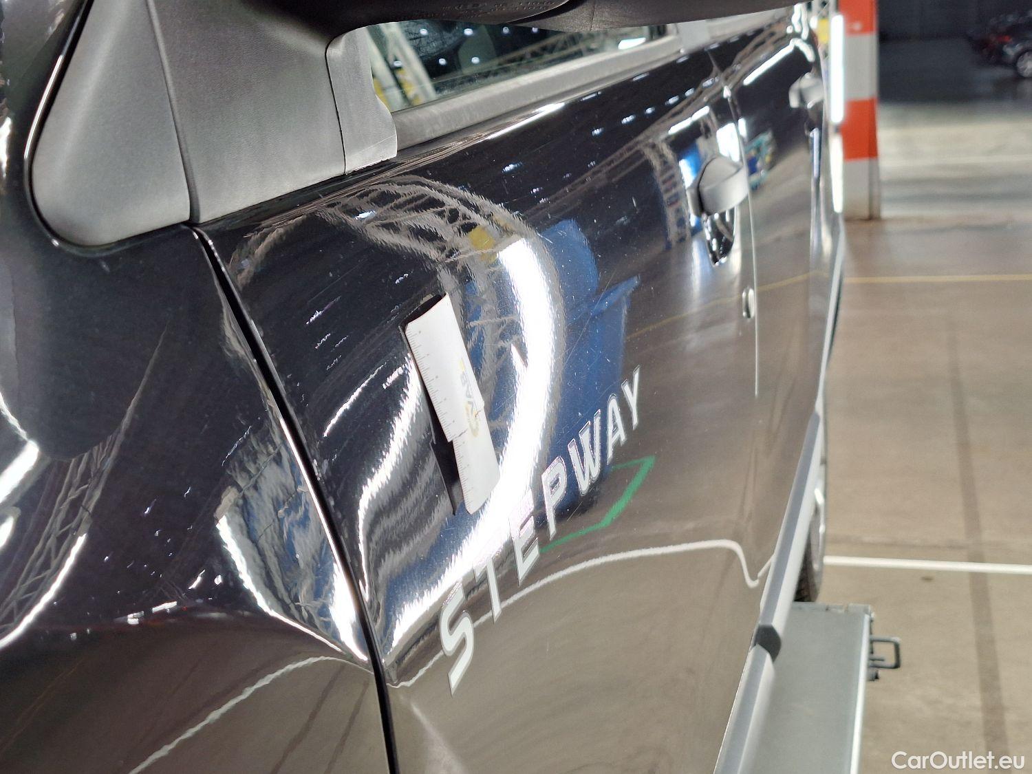  Dacia  Lodgy Dacia,  '12, Dacia  Blue dCi 115 Stepway 7PL 5d #24