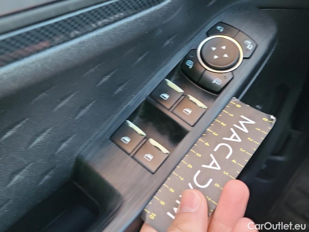  Ford  Kuga FORD  / 2019 / 5P / todoterreno ST-Line X 2.0 EcoBlue 140kW 4x4 Auto #13