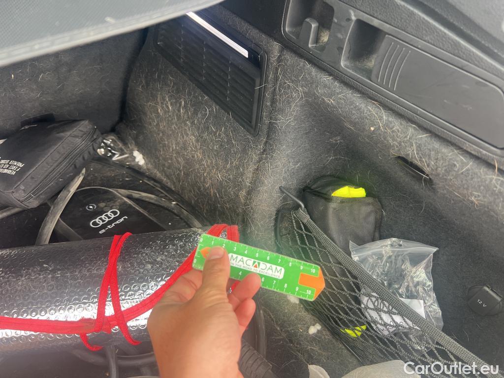  Audi  Q5 AUDI  / 2020 / 5P / todoterreno S Line 50 TFSI e quattro-ultra #10