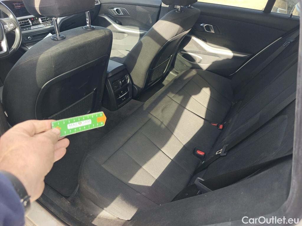  Bmw  Serie 3 BMW  / 2015 / 5P / familiar 330d Touring #10