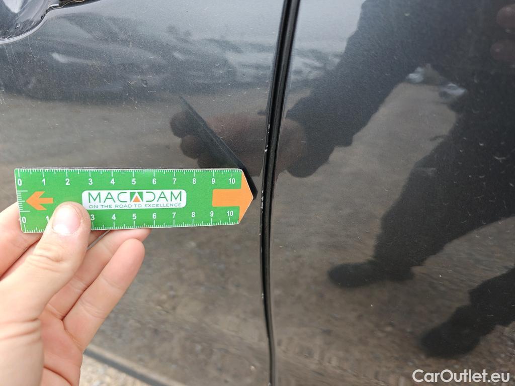  Bmw  X2 BMW  / 2017 / 5P / todoterreno sDrive18d (AC) #3