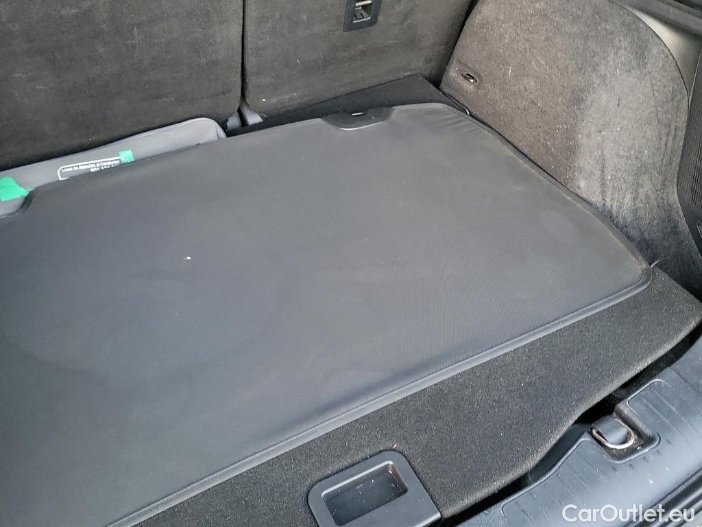  Ford  Kuga FORD  / 2019 / 5P / todoterreno ST-Line X 2.0 EcoBlue 140kW 4x4 Auto #18