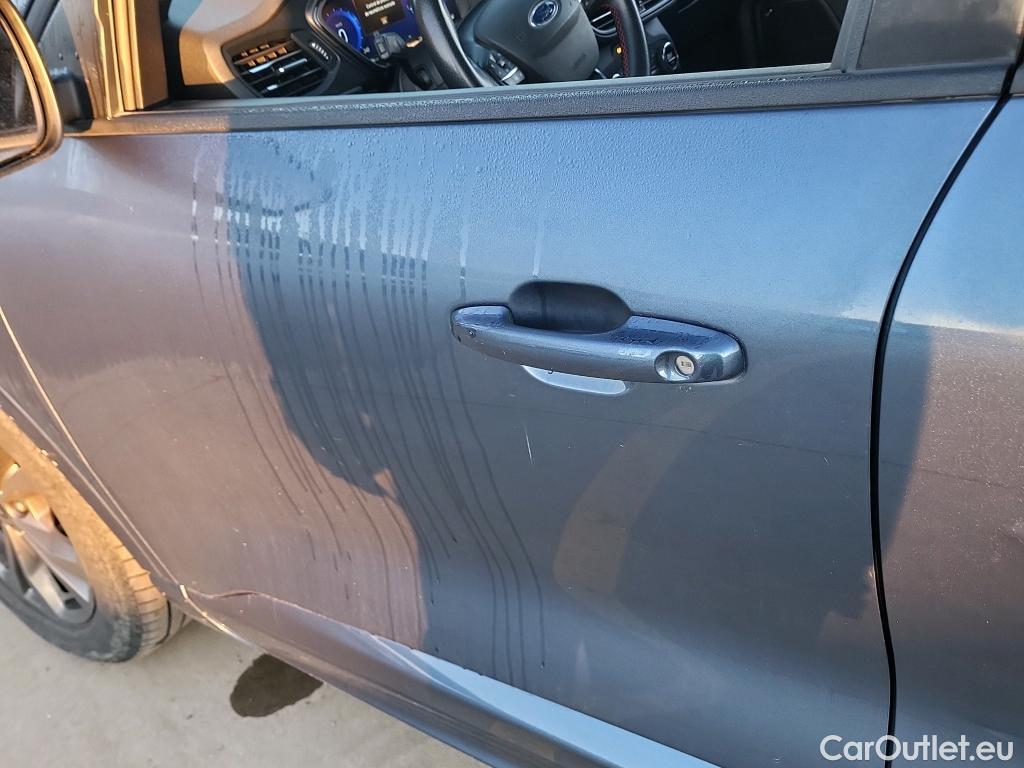  Ford  Kuga FORD  / 2019 / 5P / todoterreno ST-Line X 2.0 EcoBlue 140kW 4x4 Auto #5