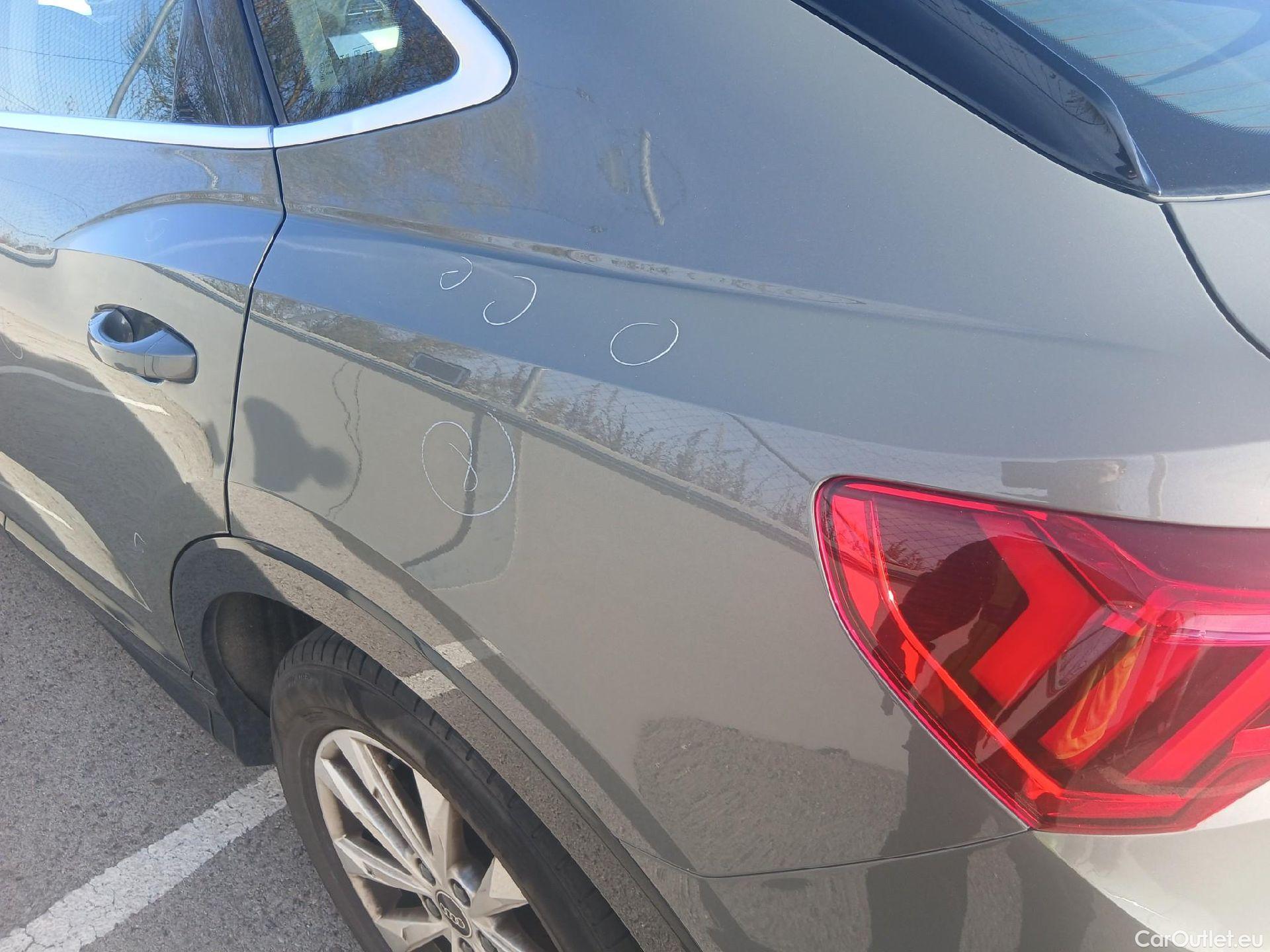  Audi  Q3 AUDI  Sportback / 2019 / 5P / todoterreno Advanced 35 TDI 110kW (150CV) S tronic (ACC) #18