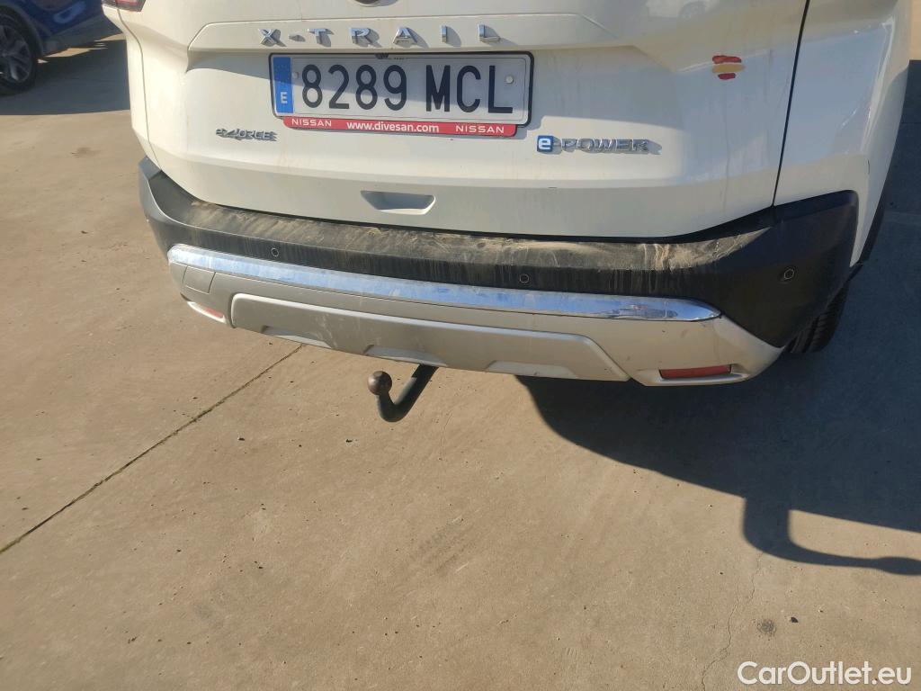  Land Rover  Discovery NISSAN X-TRAIL / 2022 / 5P / crossover 5pl 1.5 e-4ORCE 158kW 4x4 A/T Tekna #32