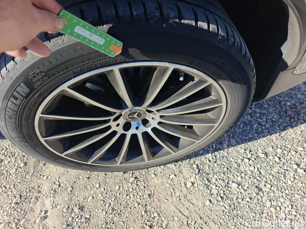  Mercedes  G-Klasee MERCEDES-BENZ GLC Coupé / 2019 / 5P / coupé GLC 220 d 4MATIC #4