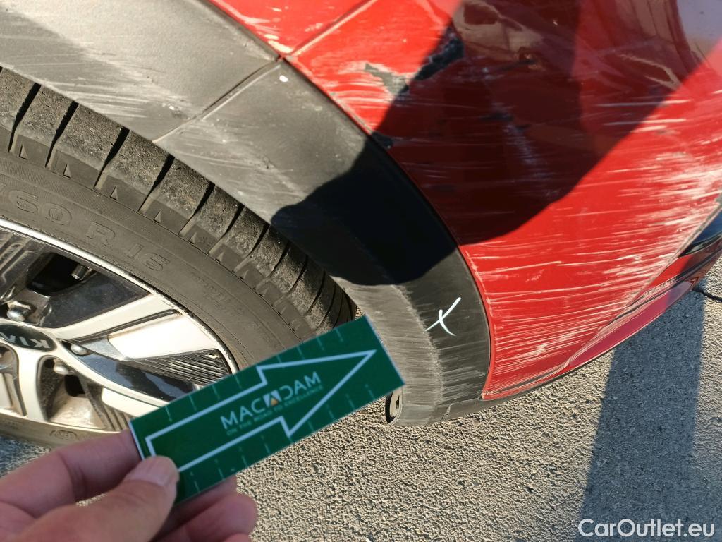  KIA  Niro KIA  / 2019 / 5P / crossover 1.6 GDi HEV 104kW (141CV) Drive #42