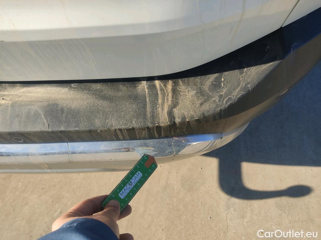  Land Rover  Discovery NISSAN X-TRAIL / 2022 / 5P / crossover 5pl 1.5 e-4ORCE 158kW 4x4 A/T Tekna #10