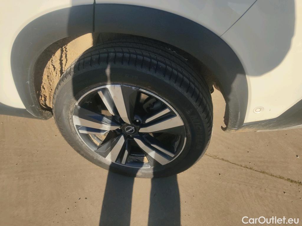  Land Rover  Discovery NISSAN X-TRAIL / 2022 / 5P / crossover 5pl 1.5 e-4ORCE 158kW 4x4 A/T Tekna #1