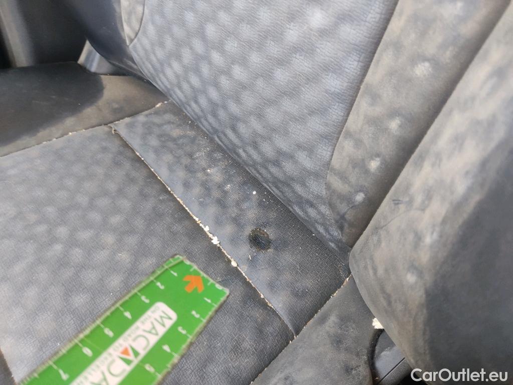  Land Rover  Discovery NISSAN X-TRAIL / 2022 / 5P / crossover 5pl 1.5 e-4ORCE 158kW 4x4 A/T Tekna #22