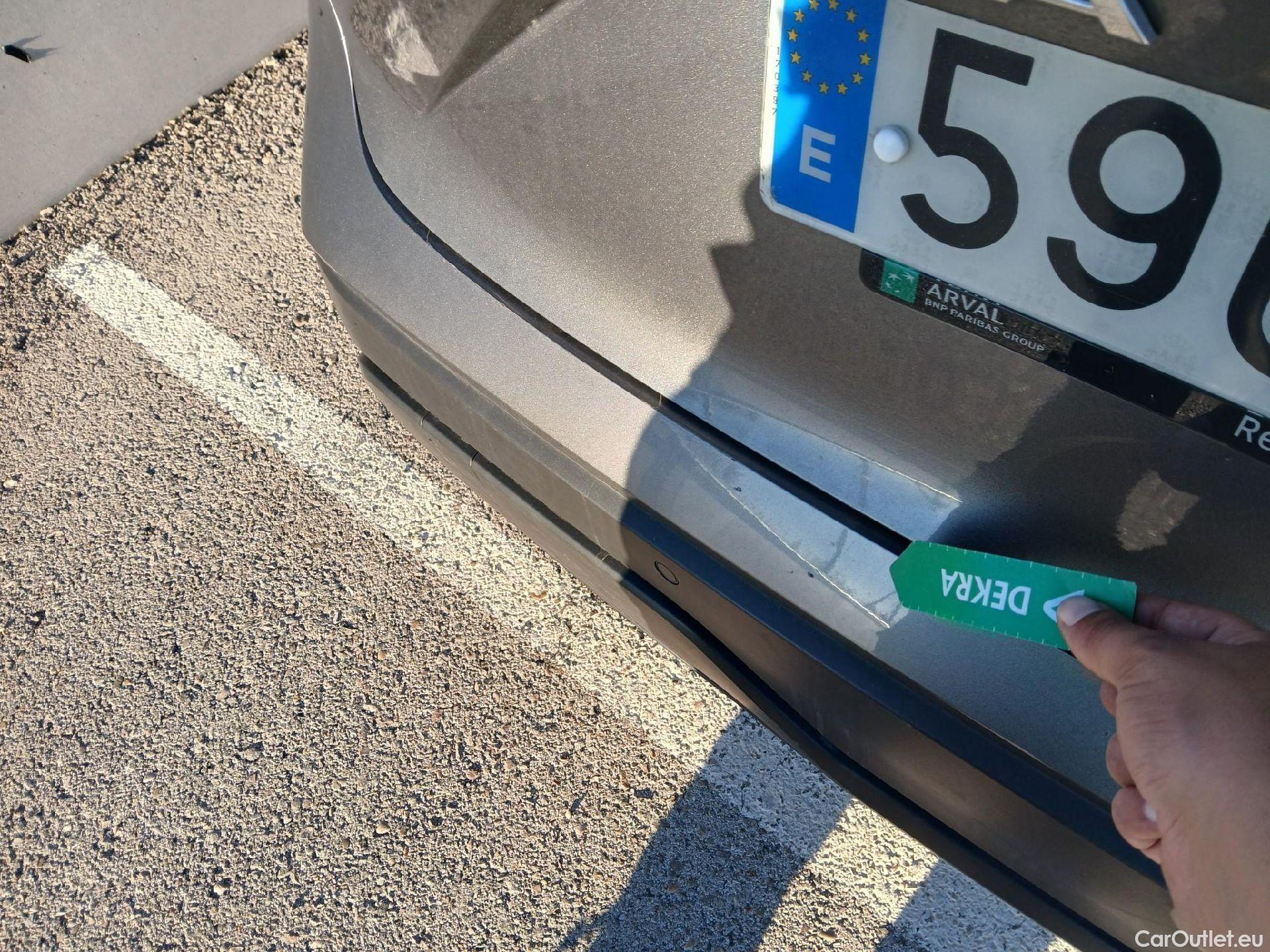  Nissan  Qashqai NISSAN  / 2021 / 5P / todoterreno DIG-T 116kW (158CV) mHEV Xtronic Acenta (AC4) #18