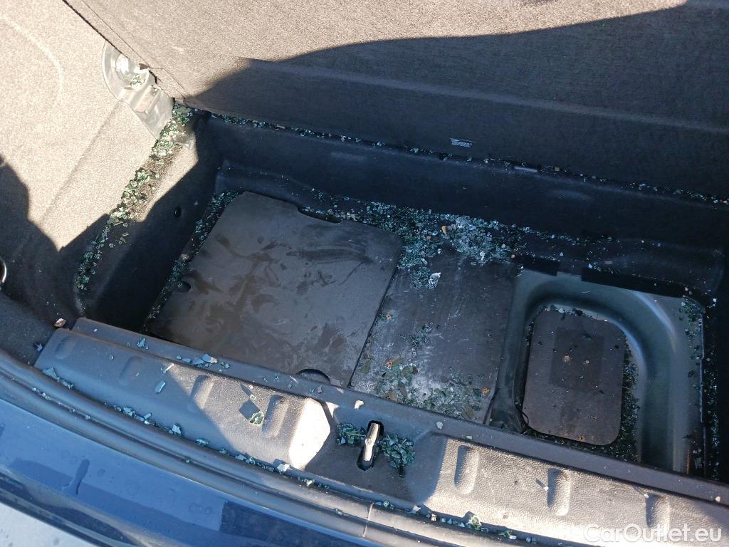  Mini  Mini   / 2021 / 3P / berlina con portón COOPER SE (AC2) #16