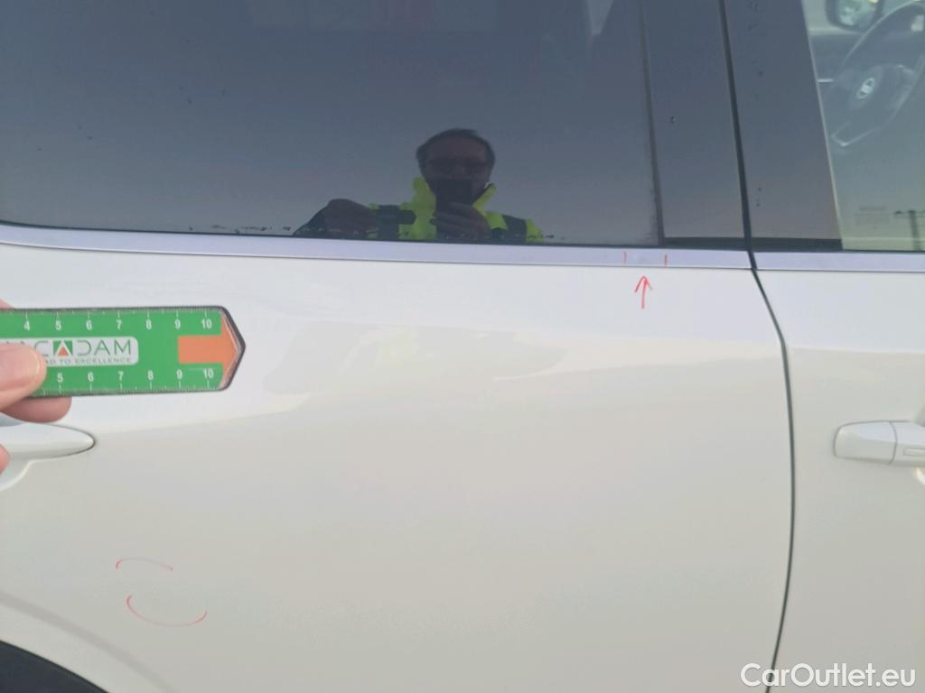  Nissan  Qashqai NISSAN  / 2021 / 5P / todoterreno DIG-T 116kW Xtronic N-Connecta (Skyline) #9