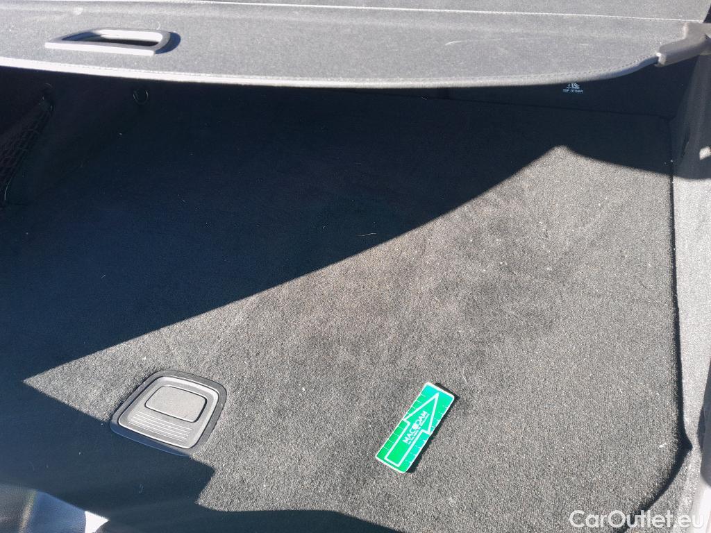  Mercedes  G-Klasee MERCEDES-BENZ GLC Coupé / 2019 / 5P / coupé GLC 300 de 4MATIC #5