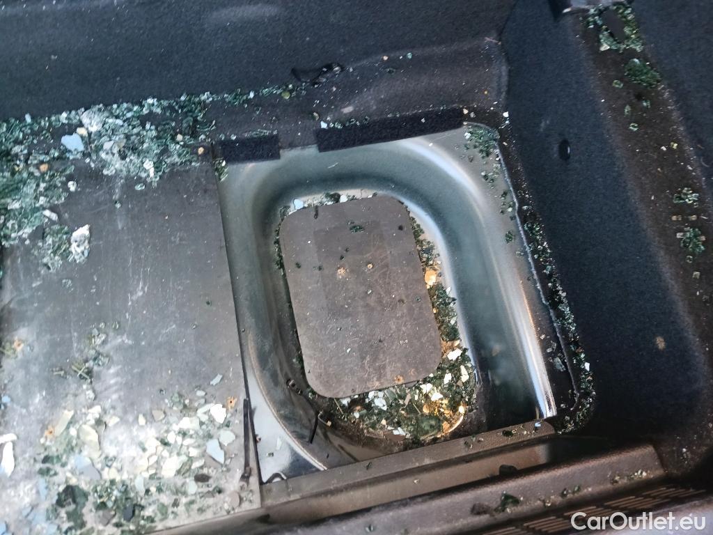  Mini  Mini   / 2021 / 3P / berlina con portón COOPER SE (AC2) #12