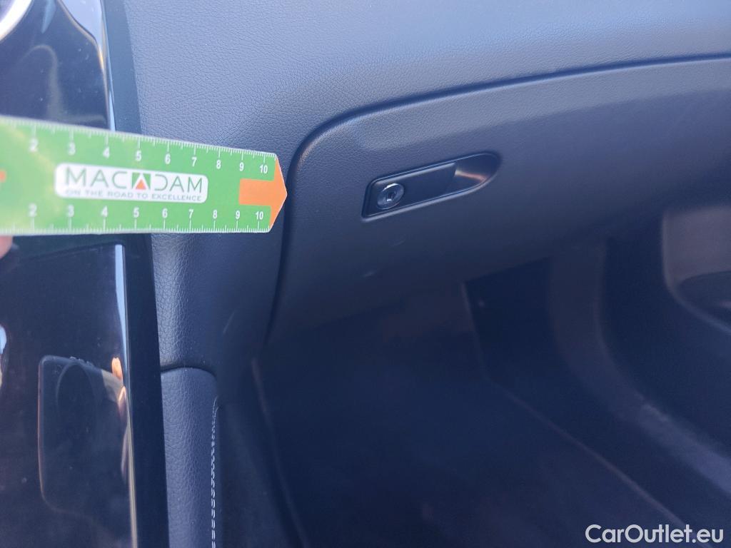  Mercedes  G-Klasee MERCEDES-BENZ GLC Coupé / 2019 / 5P / coupé GLC 220 d 4MATIC #15