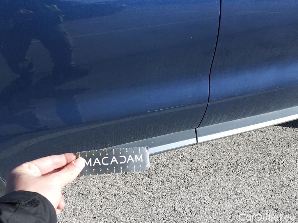  KIA  Sorento KIA  / 2020 / 5P / todoterreno 1.6 T-GDi HEV Emotion 4x2 7pl #19