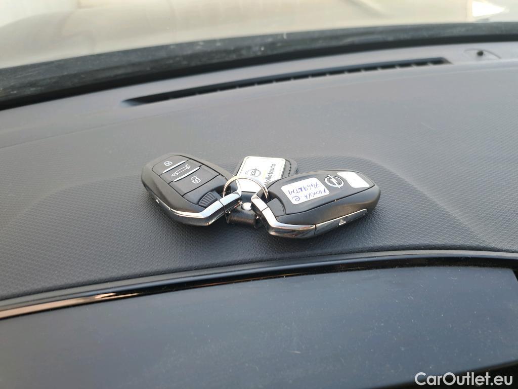  Opel  Mokka OPEL -e / 2020 / 5P / todoterreno BEV 50kWh Ultimate #32