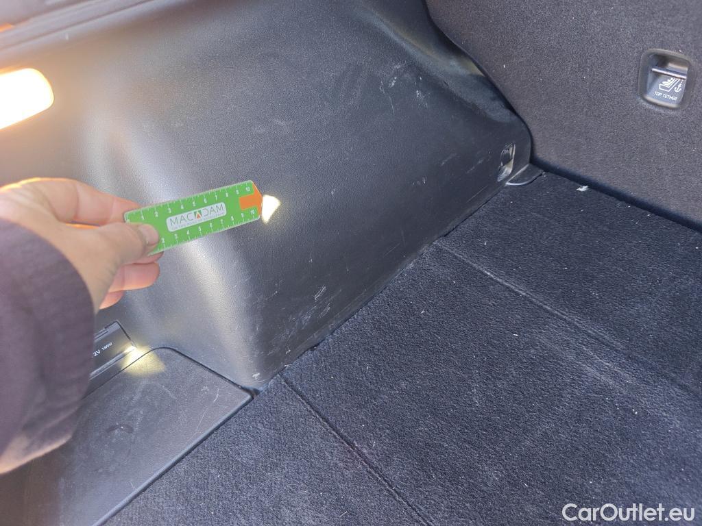  Hyundai  Tucson HYUNDAI  / 2020 / 5P / todoterreno 1.6 CRDI 100kW (136CV) 48V Tecno DCT 2C #16