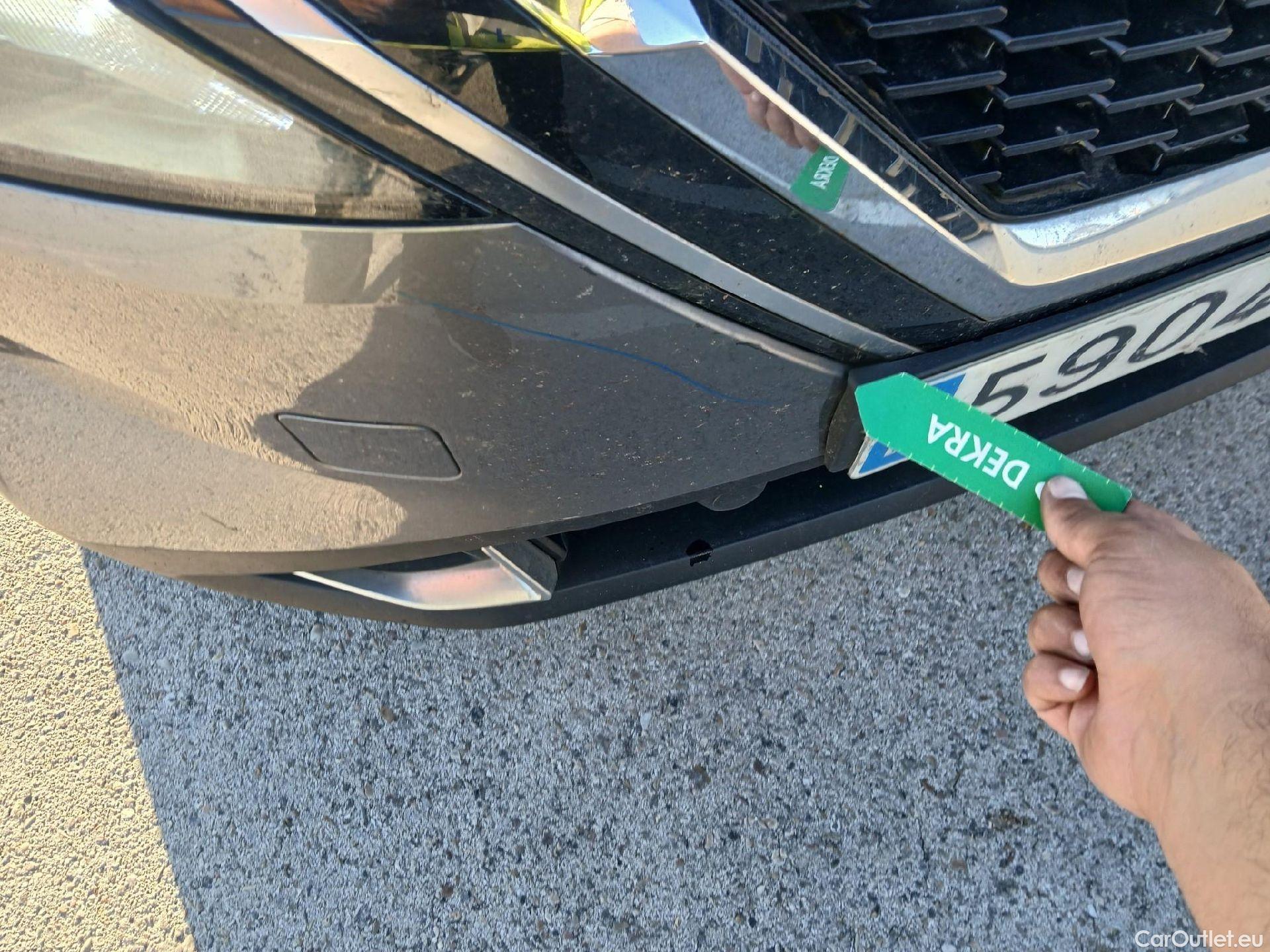  Nissan  Qashqai NISSAN  / 2021 / 5P / todoterreno DIG-T 116kW (158CV) mHEV Xtronic Acenta (AC4) #1