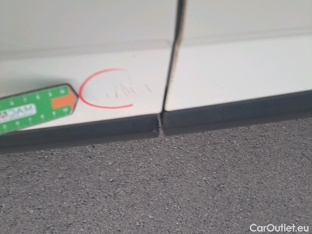  Nissan  Qashqai NISSAN  / 2021 / 5P / todoterreno DIG-T 116kW Xtronic N-Connecta (Skyline) #23