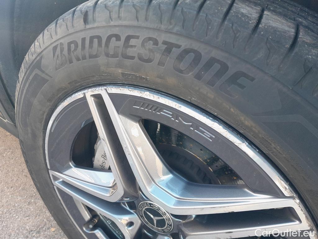  Mercedes  G-Klasee MERCEDES-BENZ GLC Coupé / 2019 / 5P / coupé GLC 300 de 4MATIC #3