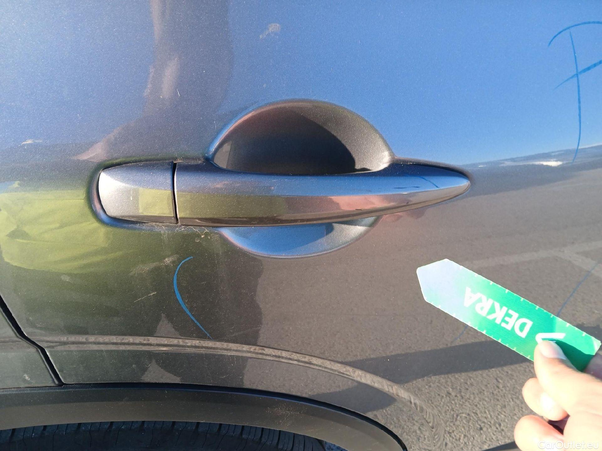  Nissan  Qashqai NISSAN  / 2021 / 5P / todoterreno DIG-T 116kW (158CV) mHEV Xtronic Acenta (AC4) #25