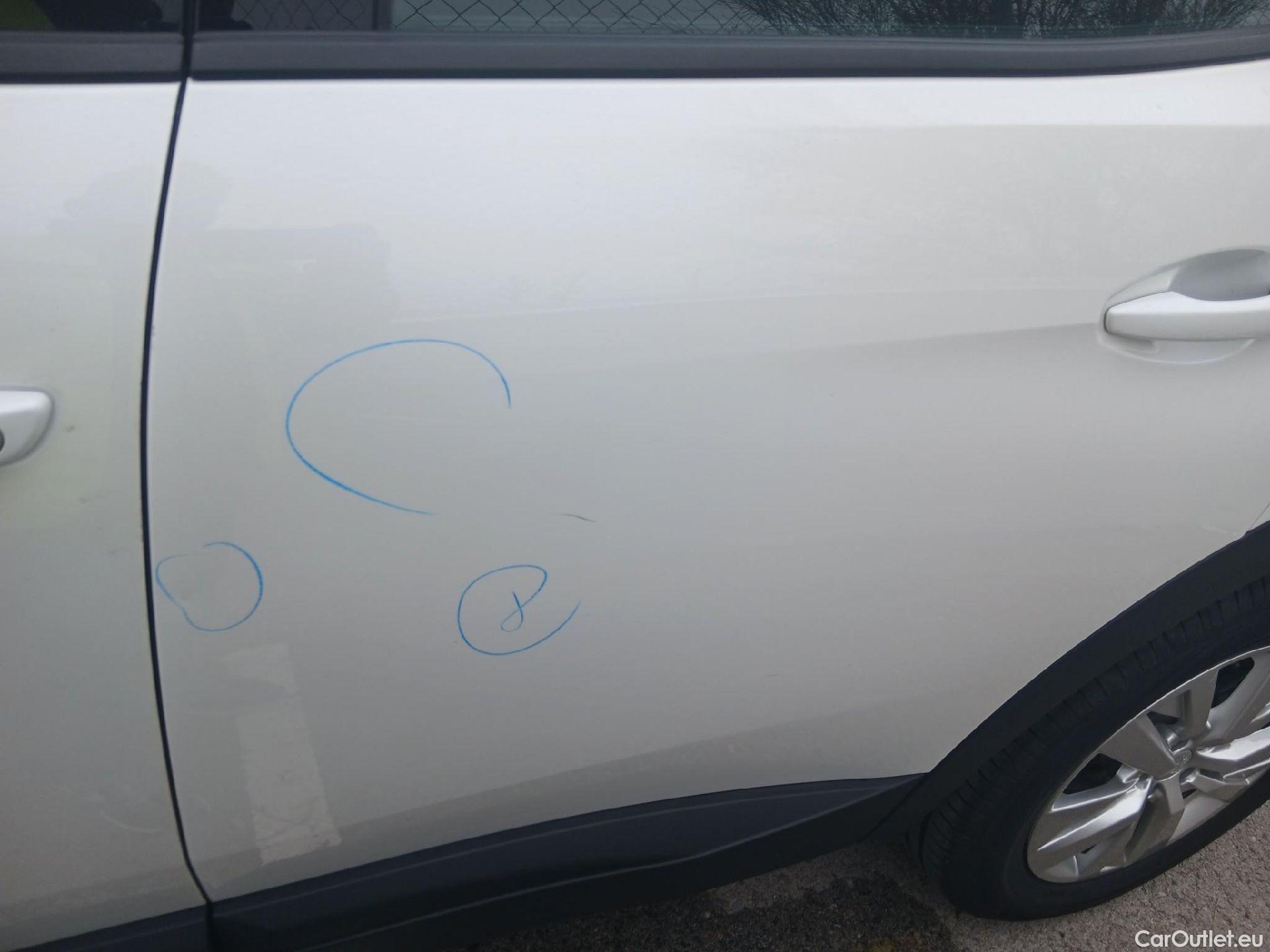  Peugeot  3008 PEUGEOT  / 2020 / 5P / todoterreno 1.5 BlueHDi 96kW (130CV) S&S Active Pack (AC4) #22