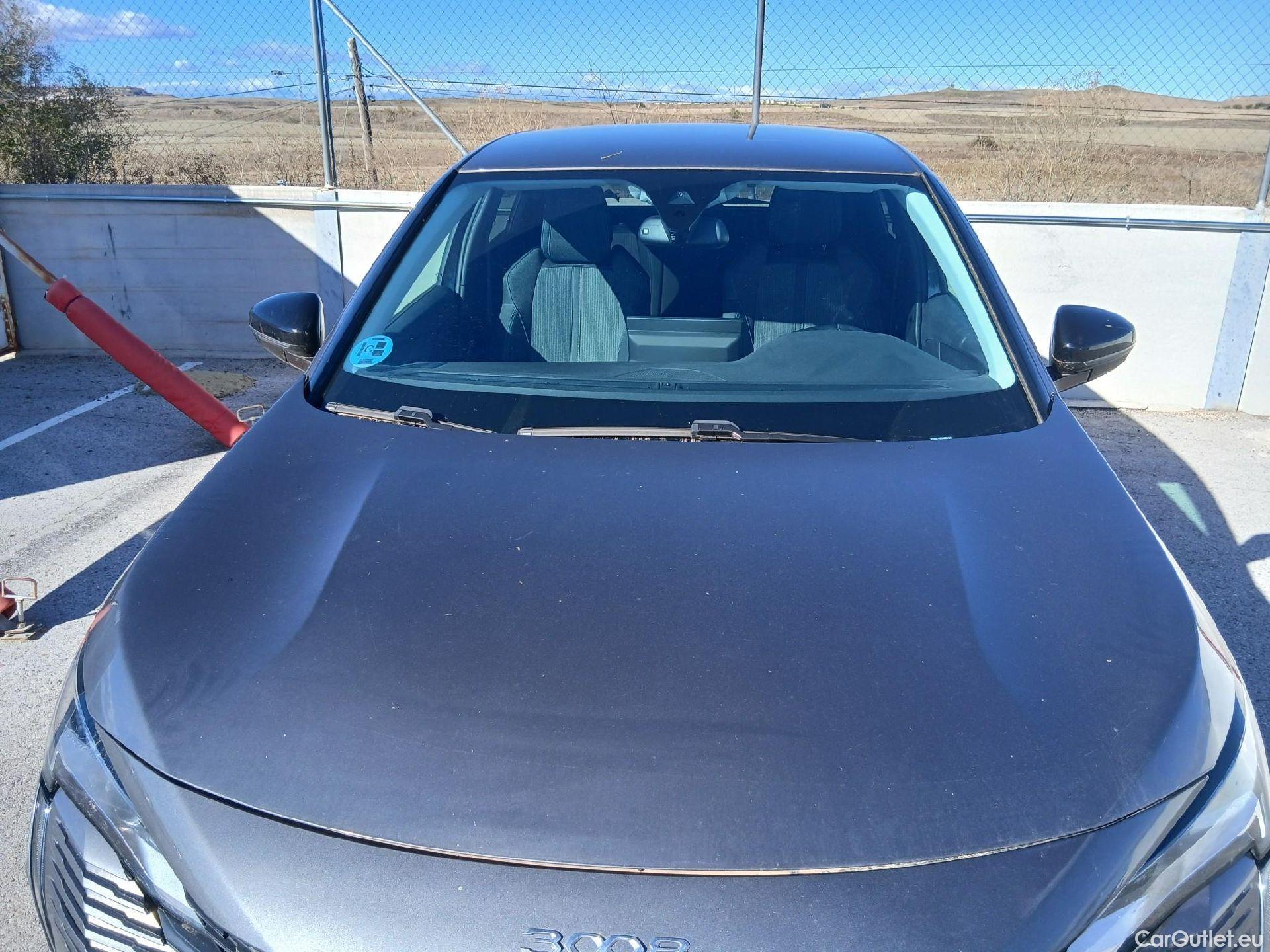  Peugeot  3008 PEUGEOT  / 2020 / 5P / todoterreno 1.5 BlueHDi 96kW (130CV) S&S Allure EAT8 #2