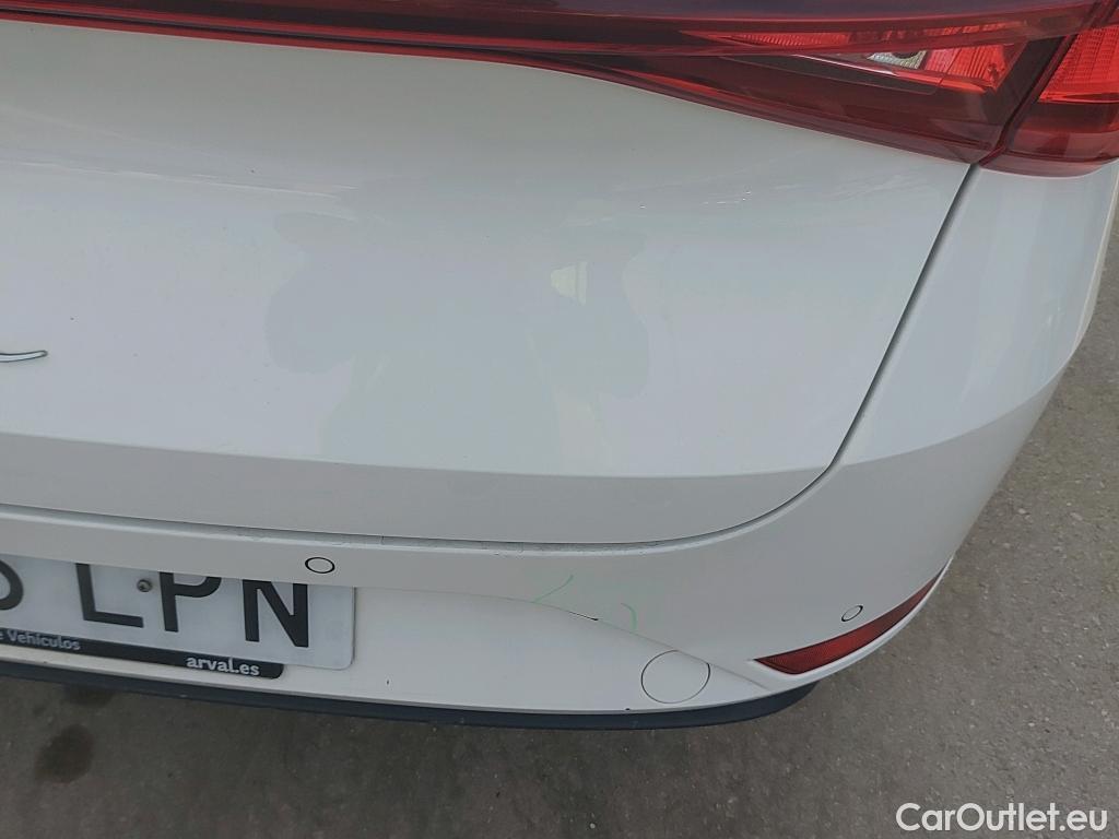  Seat  Leon SEAT Nuevo León / 2020 / 5P / familiar SP 1.5 TSI 96kW S&S Style Go(SP) #15