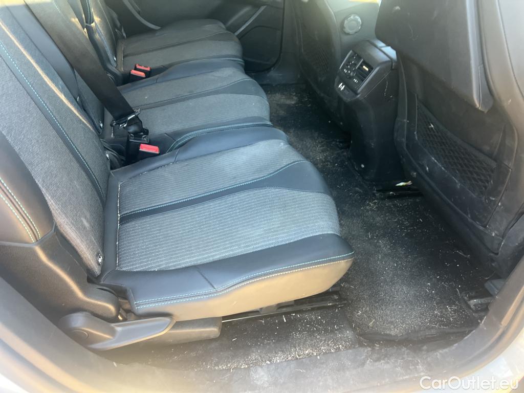  Peugeot  5008  Allure Pack 1.5 HDi 130CV AT8 7 Plazas E6d #5