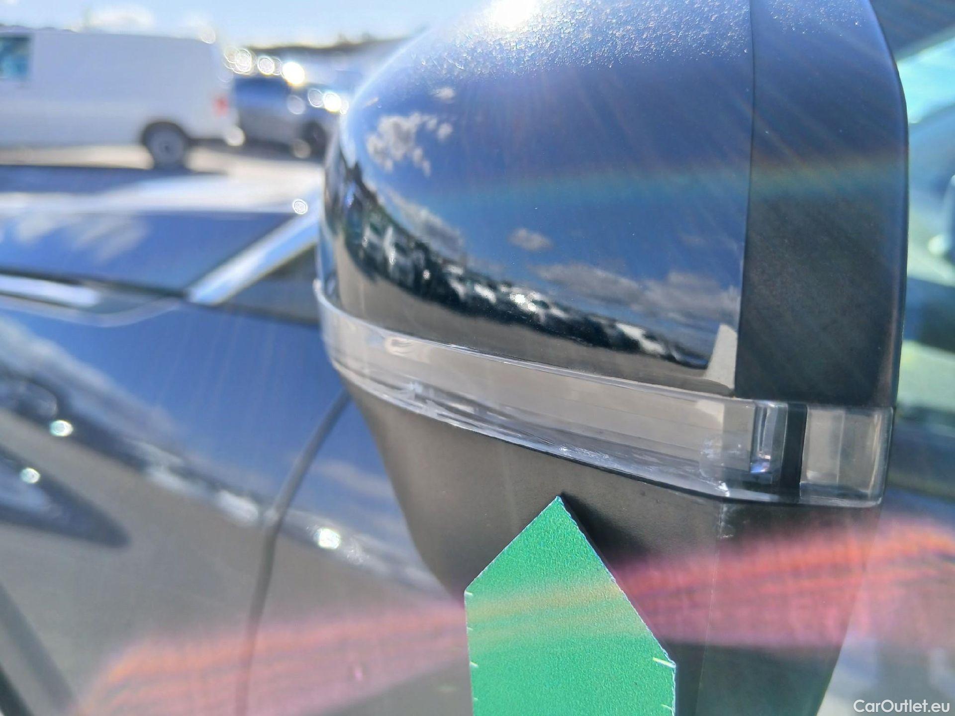  Peugeot  3008 PEUGEOT  / 2020 / 5P / todoterreno 1.5 BlueHDi 96kW (130CV) S&S Allure EAT8 #17