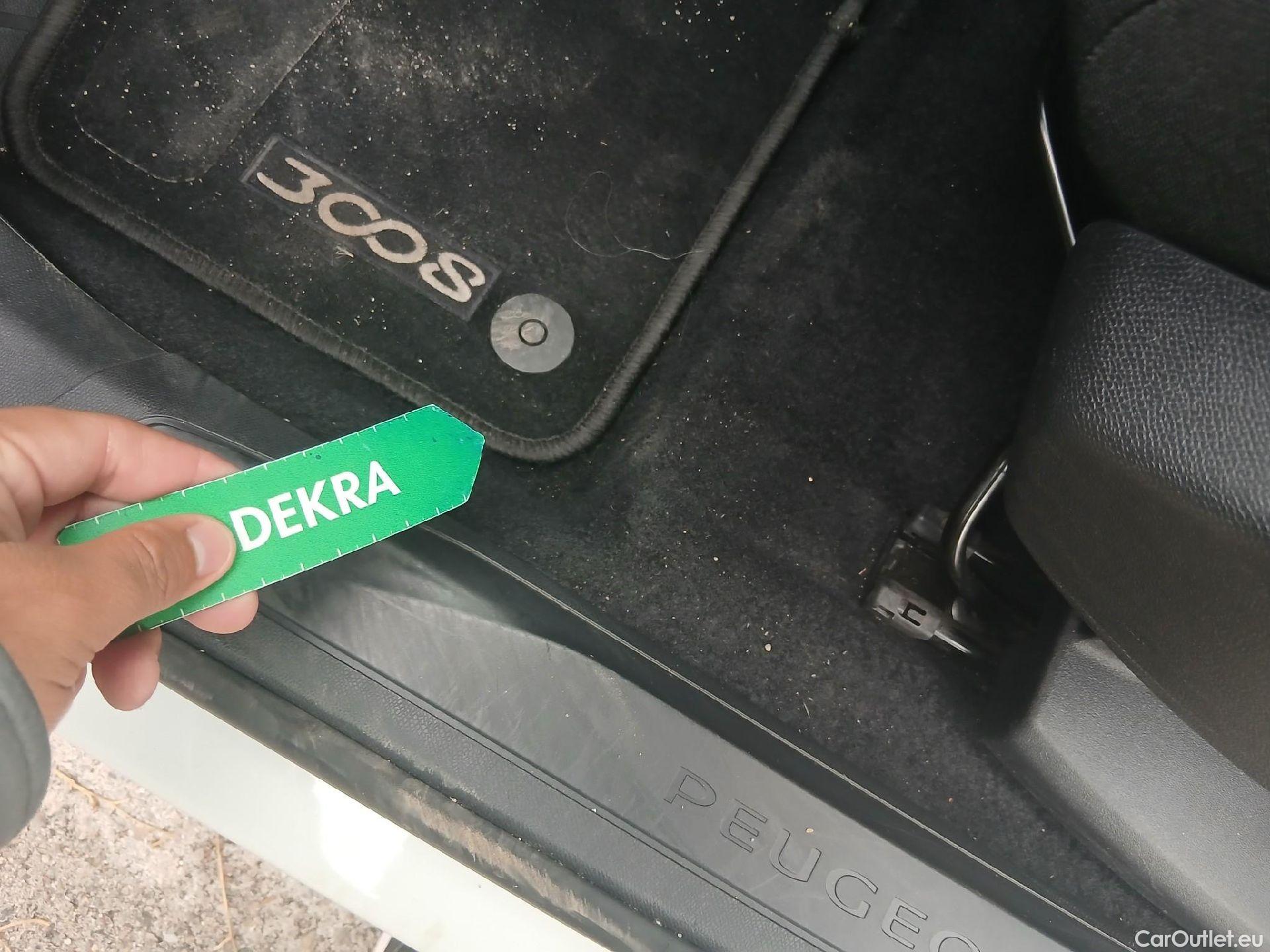  Peugeot  3008 PEUGEOT  / 2020 / 5P / todoterreno 1.5 BlueHDi 96kW (130CV) S&S Active Pack (AC4) #2