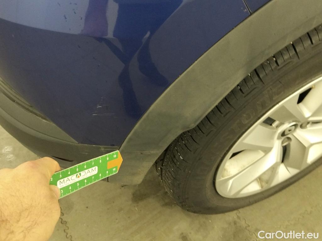  Renault  Captur RENAULT  / 2020 / 5P / todoterreno Intens TCe 90 #36