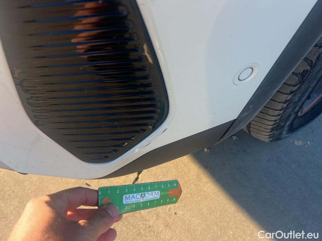  Peugeot  5008  Allure Pack 1.5 HDi 130CV AT8 7 Plazas E6d #14