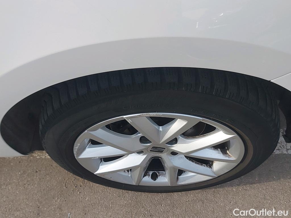  Seat  Leon SEAT Nuevo León / 2020 / 5P / familiar SP 1.5 TSI 96kW S&S Style Go(SP) #3