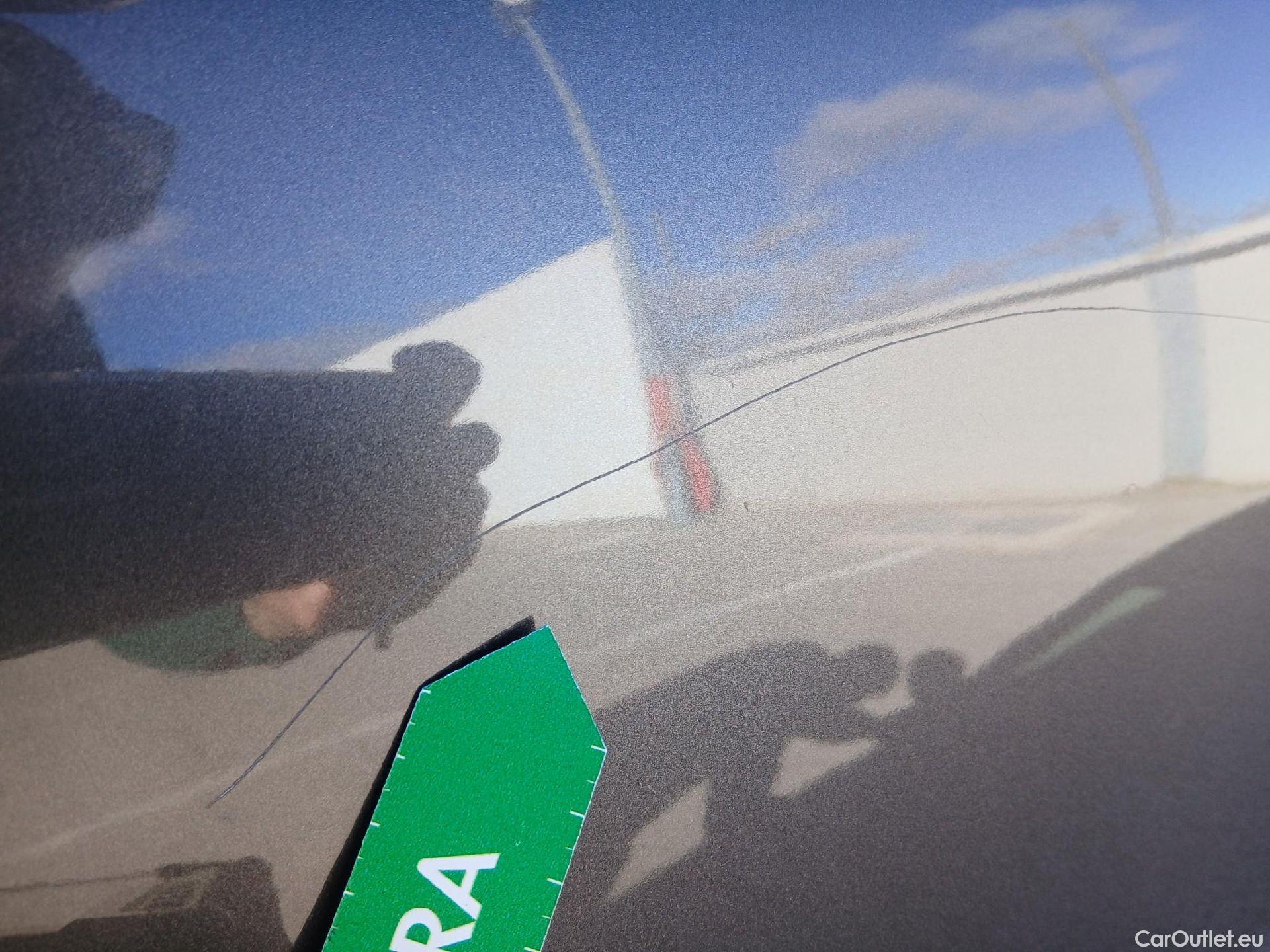  Peugeot  3008 PEUGEOT  / 2020 / 5P / todoterreno 1.5 BlueHDi 96kW (130CV) S&S Allure EAT8 #14