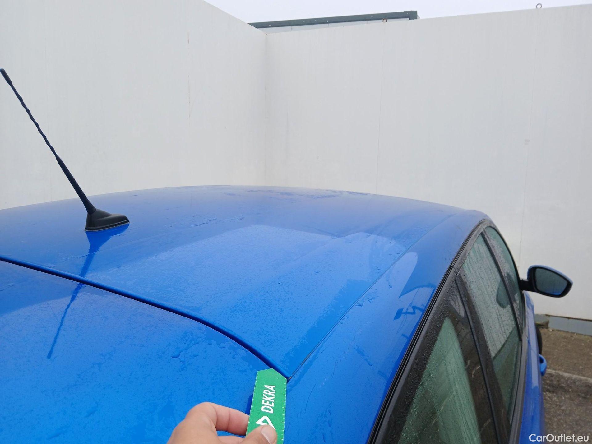  Peugeot  308 PEUGEOT  / 2017 / 5P / familiar SW Active Pack BlueHDi 130 S&S #35