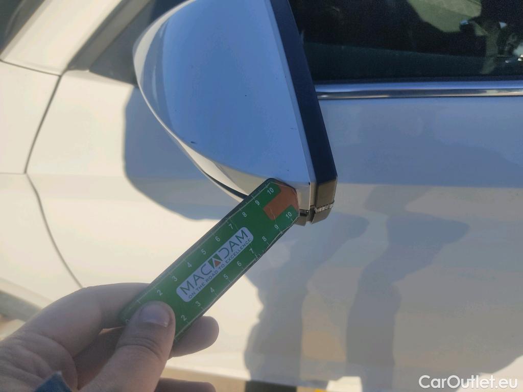  Skoda  KAMIQ SKODA  1.0 TSI 81kW (110CV) DSG Ambition (CX) #19